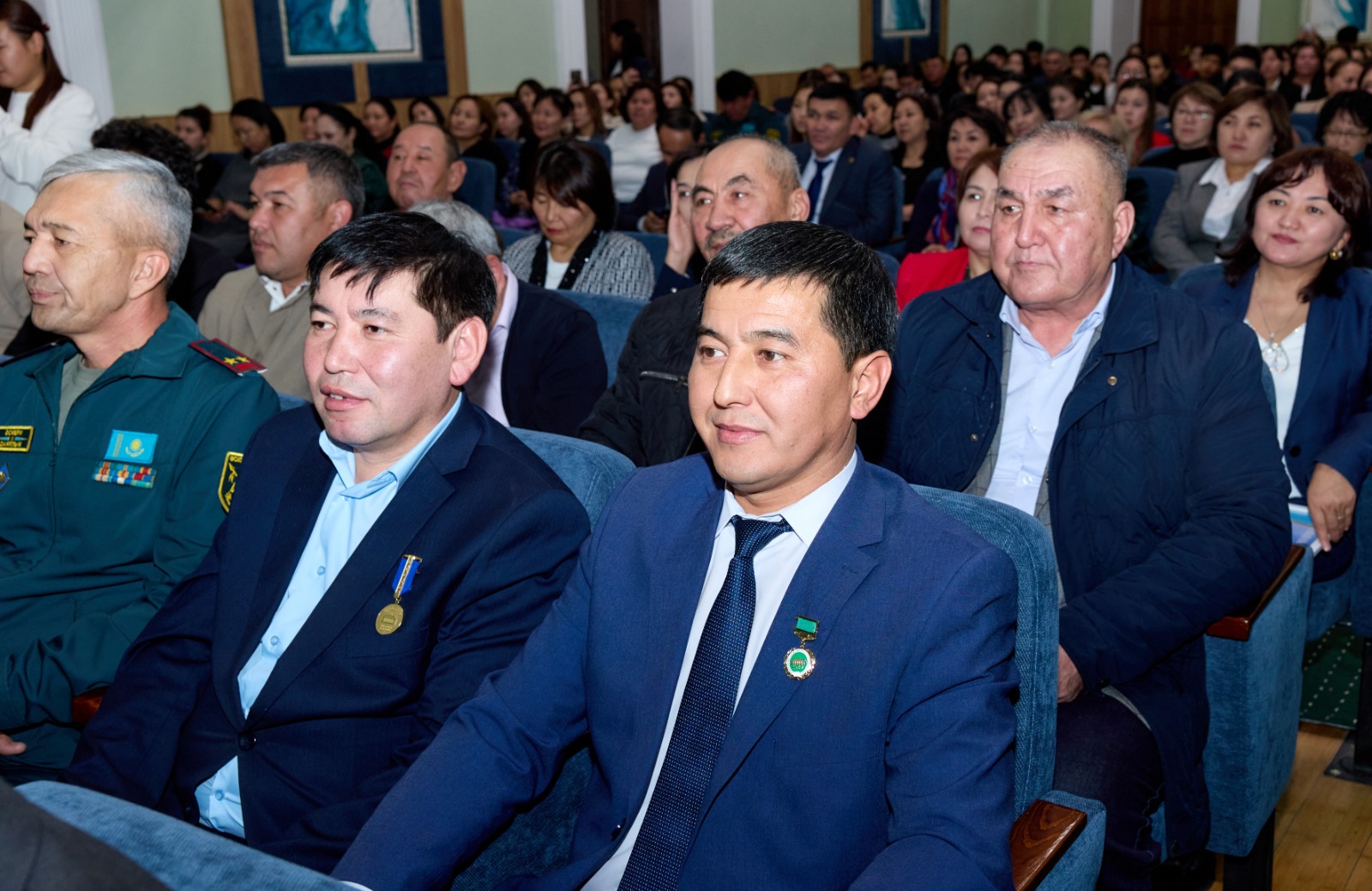 В KazNARU ТОРЖЕСТВЕННО ОТМЕТИЛИ ДЕНЬ РЕСПУБЛИКИ